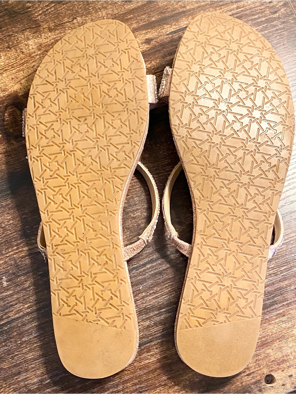 Jewel Badgley Mischka Rose Gold Rhinestone & Pearl Slide Sandal Flats Bridal - Picture 4 of 4